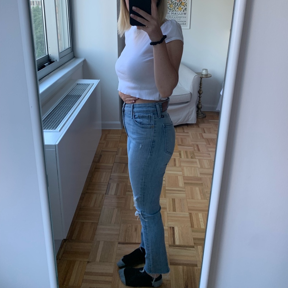 Lucky Brand size 2/26 light wash jeans
